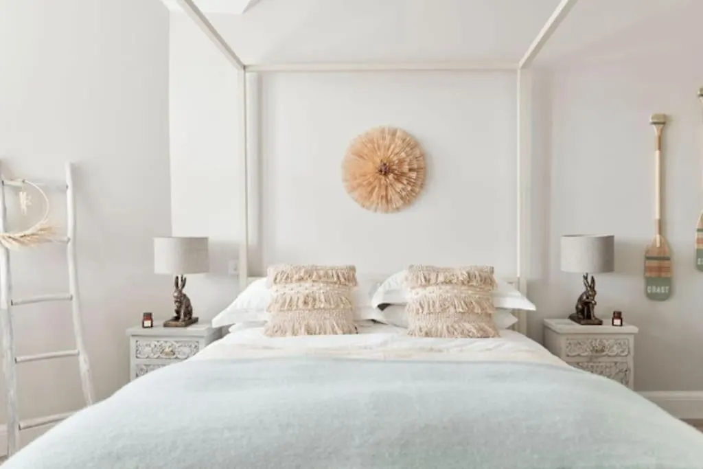 Feriehus Cute Beach House - 4 Mins Walk Bournemouth