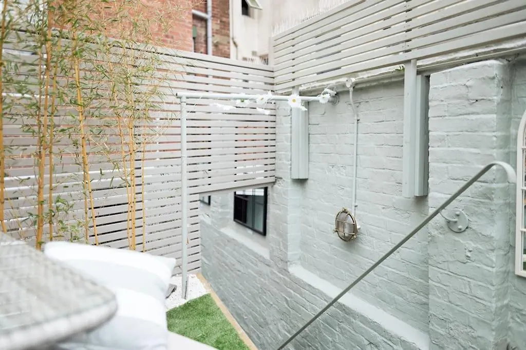 Cute Beach House - 4 Mins Walk Bournemouth